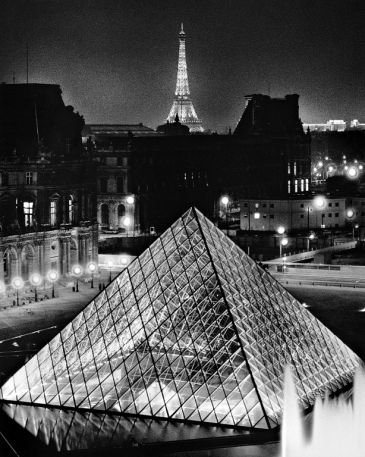 Reprodukce - Město - La Pyramide du Louvre, Serge Sautereau